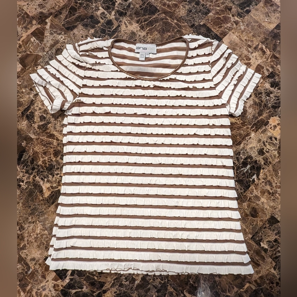 5/$25 Lanalee Bronze and White Ruffled Shirt